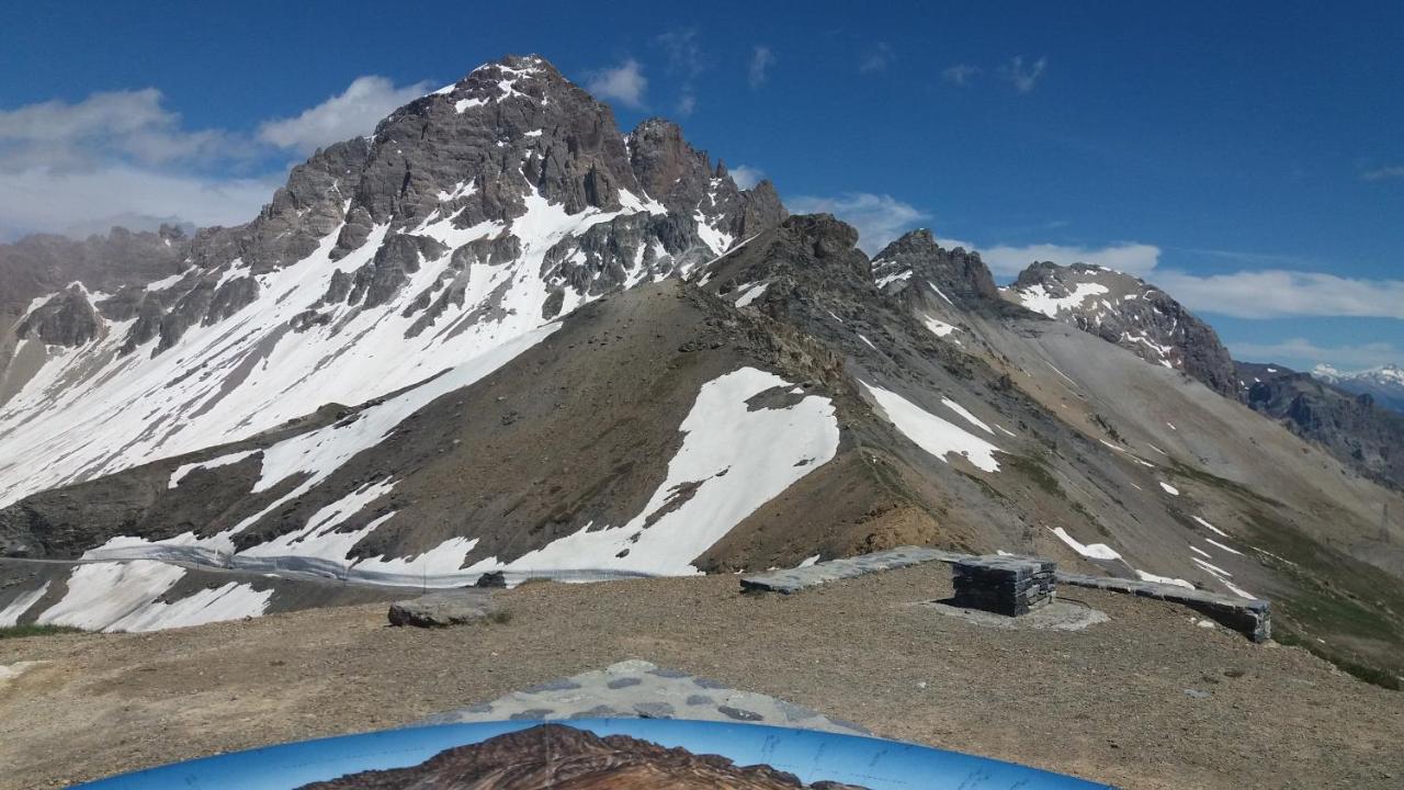 Aiguille Noire Hotel Valloire Bagian luar foto